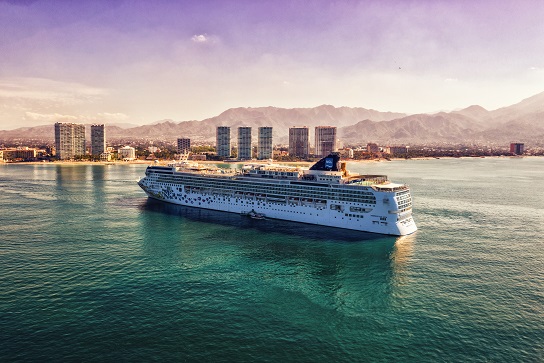 Best cruise line credit cards for next vacation in 2023